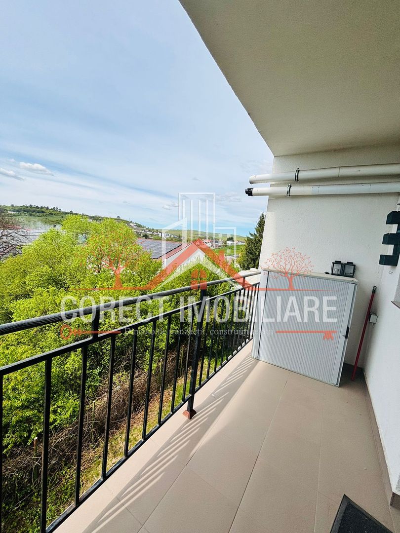 Apartament de vanzare cu 2 camere , cu vedere panoramica - Poză 8