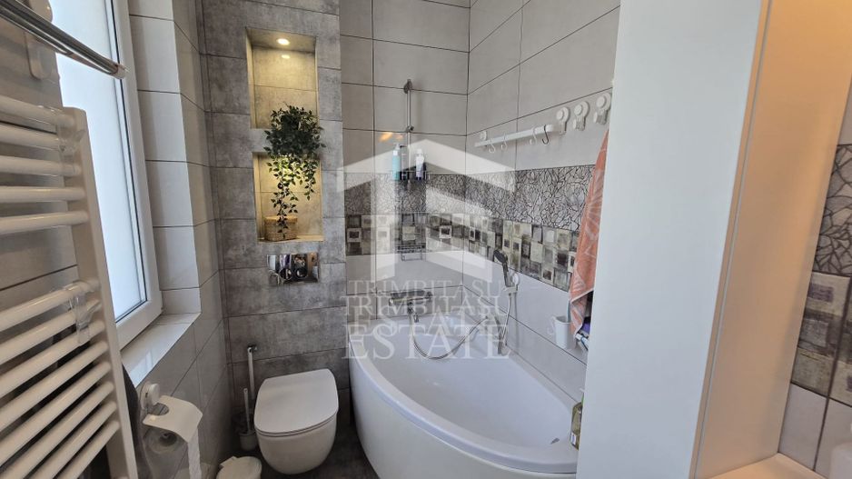 Mangalia - Vila tip duplex moderna. - Poză 40