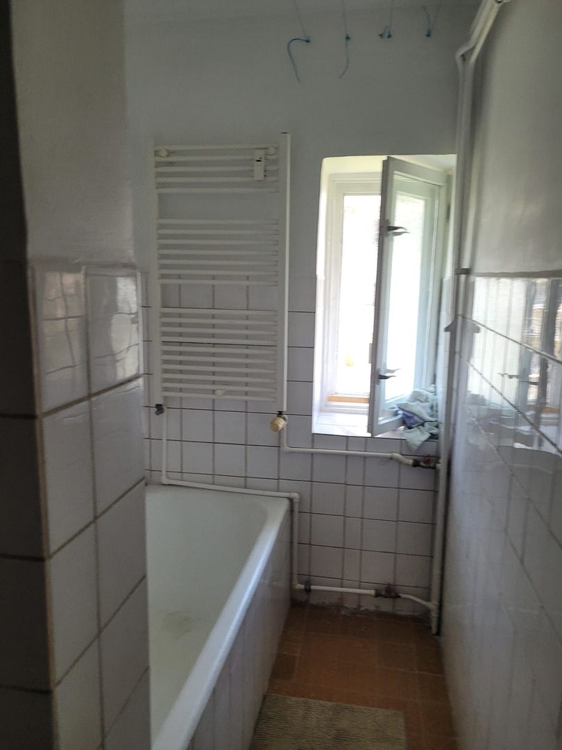 Apartament 2 camere, 2 balcoane, etaj 6, mobilat clasic, bulevardul Unirii - Poză 5