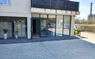 Spatiu comercial 85 mp, vitrina 11 ml, zona Grand Arena, trafic intens - Poză 2