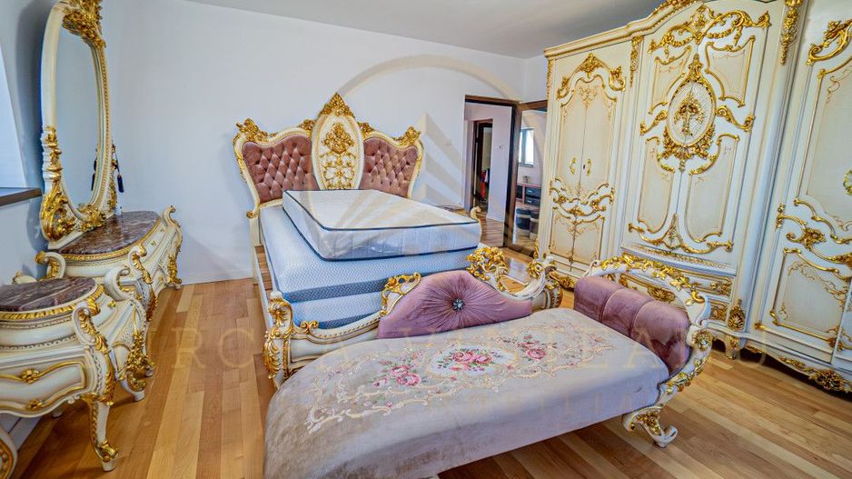 Lazu - Vila de vânzare compusă din P+1E+M. - Poză 23