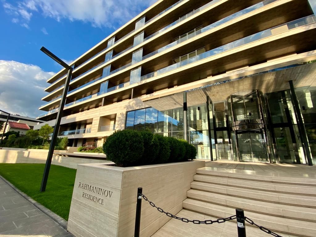 Apartament  Exclusivist de 4 camere spațios și luminos - Poză 1
