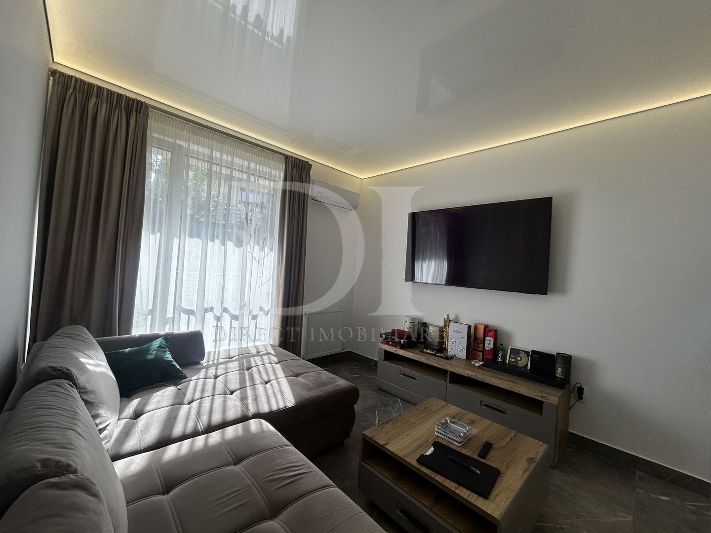 Apartament de  vanzare  Zona Eroilor/ Floresti - Poză 2