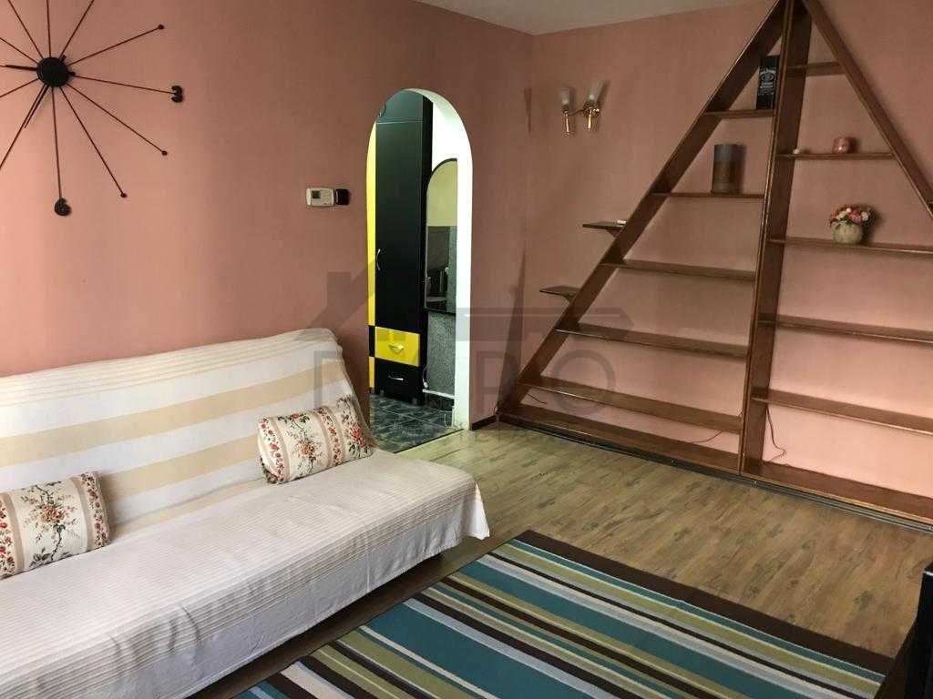 De vanzare apartament 2 camere - Poză 5