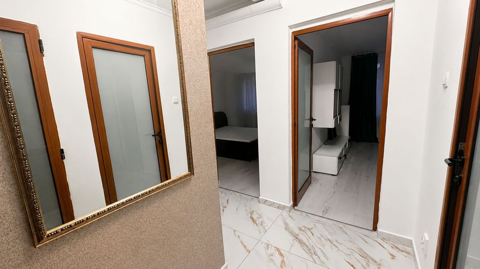 Apartament spațios 3 cam, complet renovat, mobilat – disponibil 01.07. - Poză 8