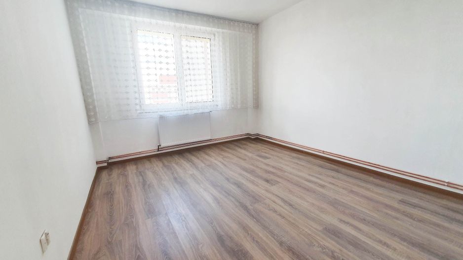Gemenii, apartament 2 camere,confort 1, priveliste deosebita,liber - Poză 6