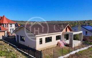 Casă de vânzare cu 4 camere în zona de Dealuri, Oradea - Poză 4