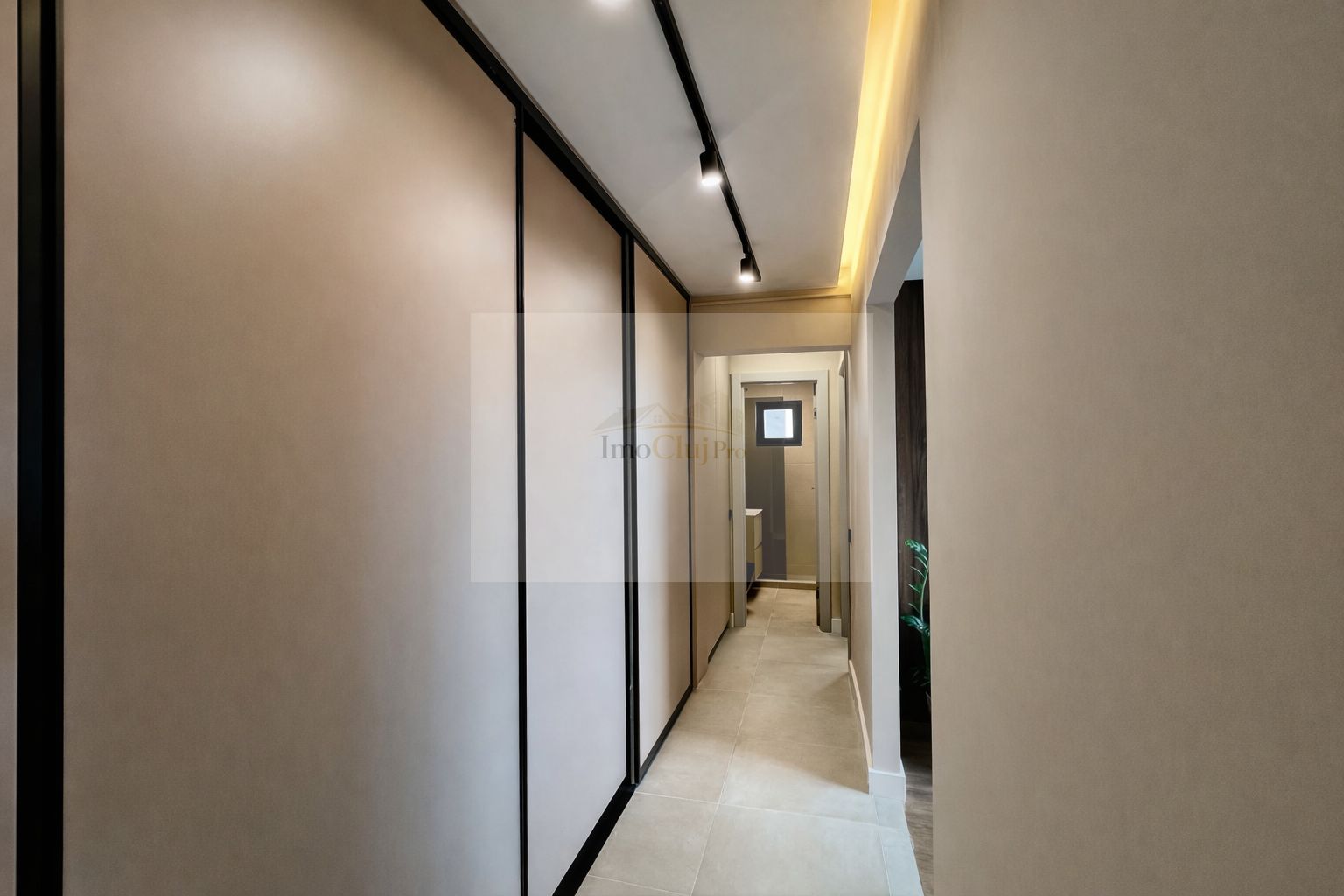 Vânzare 2 camere decomandate la cheie, cartier Gheorgheni - Poză 11