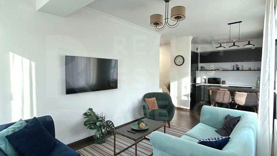 Chirie, apartament, 2 camere, strada Vasile Alecsandri, Centru - Poză 3