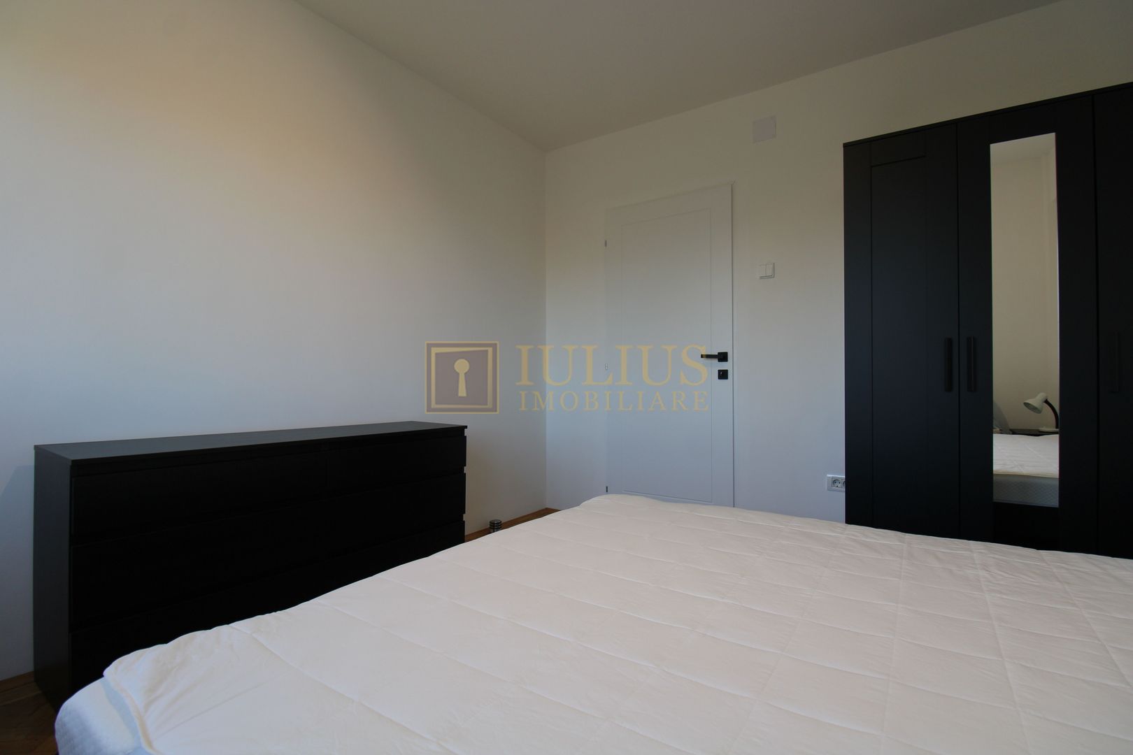 Ultracentral, 4 camere + 2 bai, centrala proprie - Poză 7