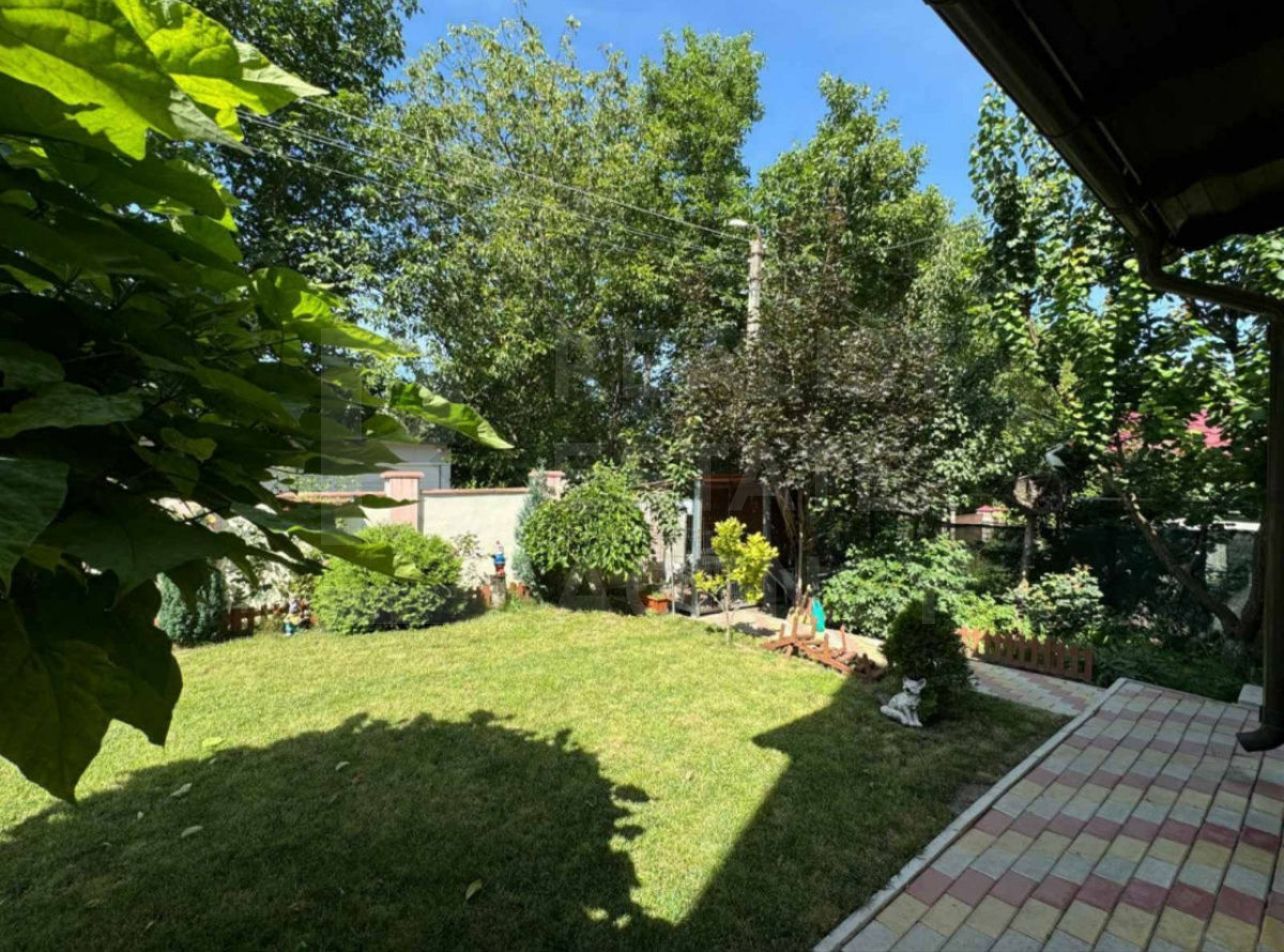 Vânzare, casă, 120 mp + 6 ari, str-la Teatrului 5, Trușeni. - Poză 5