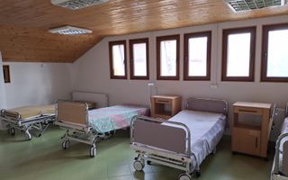 Casa cu 15 camere de vanzare in Bazna, Sibiu ( azil, pensiune) - Poză 39