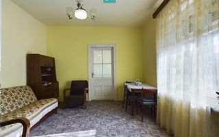 Casă individuală cu teren de 1100 mp și 3 apartamente în curte - Poză 20