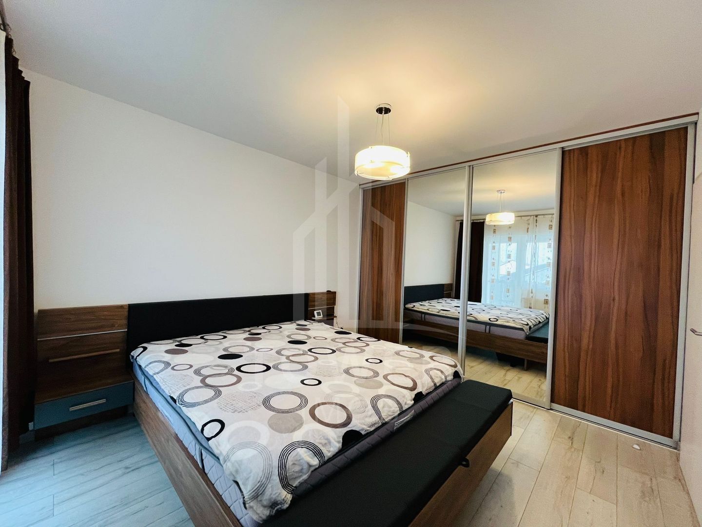 Apartament modern 3 camere - Poză 10