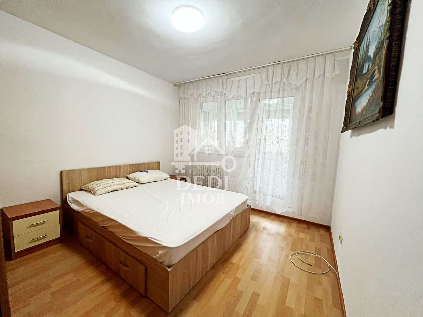 Apartament 3 camere de inchiriat in zona centrala Blv. Dacia, Oradea - Poză 1