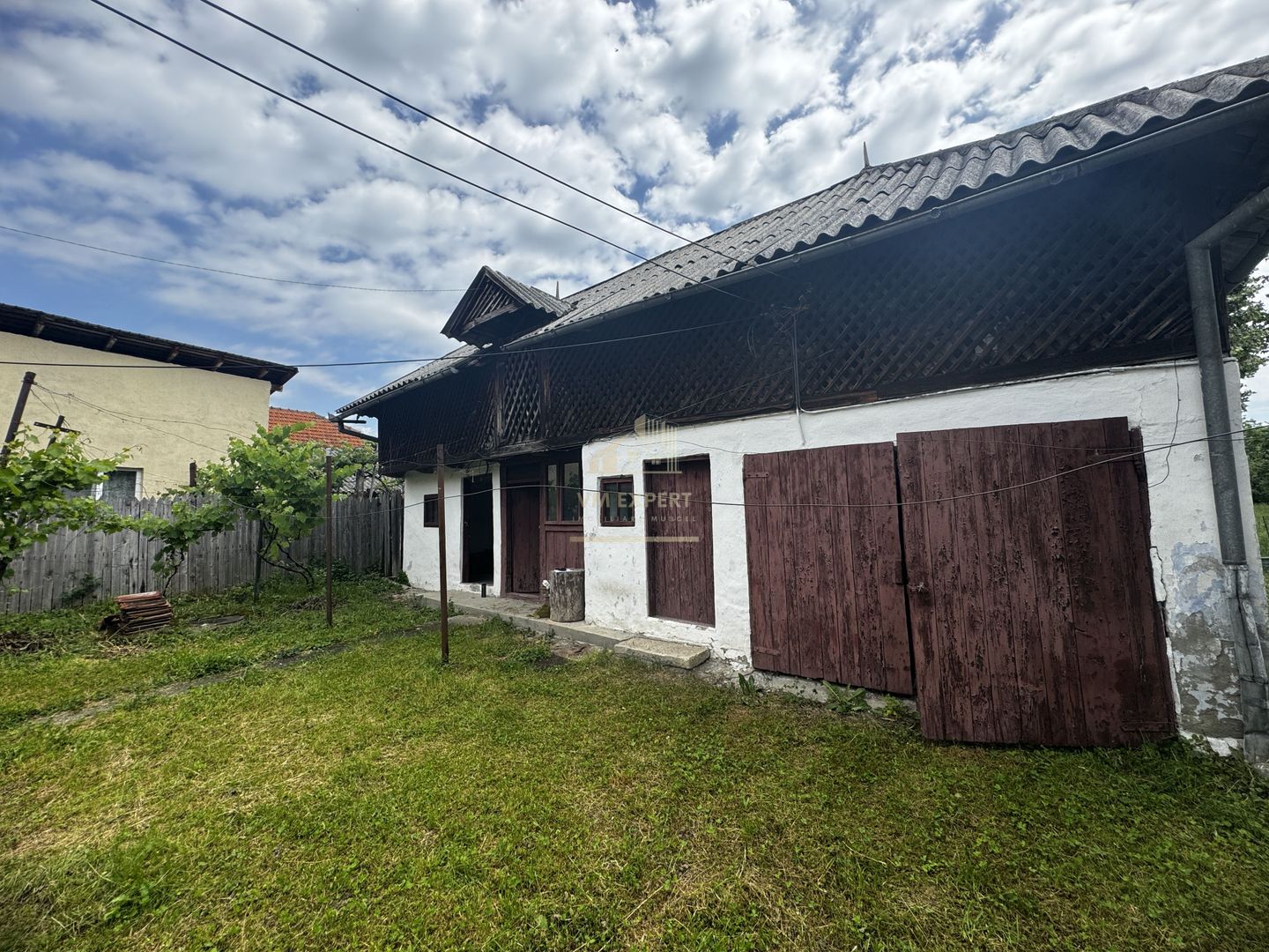 CASA 3 CAMERE, PLUS ANEXE, TEREN 2141 MP, BEREVOIESTI, ARGES - Poză 17