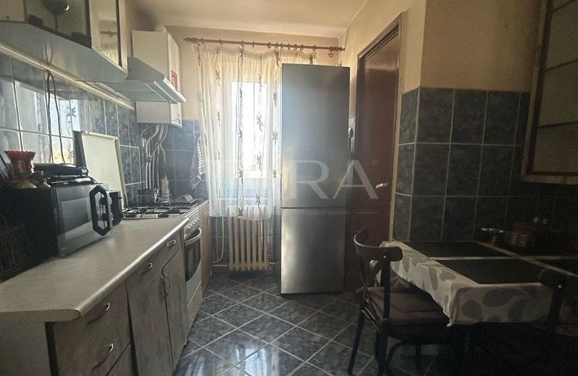 Apartament cu 3 camere de vânzare în zona Manastur. - Poză 5