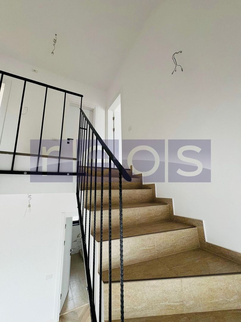 VILA DE VANZARE CORBEANCA 445MP 5 CAMERE - Poză 4