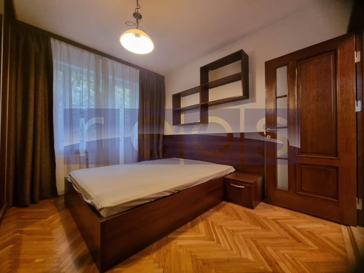 VANZARE 3 CAMEE TINERETULUI -SEMIDECOMANDAT - Poză 9