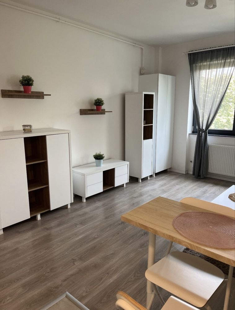 Prima inchiriere- Apartament 2 camere lux, centrala proprie, parcare inclusă - Poză 3
