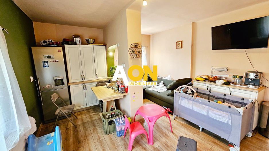 Casa S+P+M, 5 camere,  955 mp teren, zona Centru - Poză 7