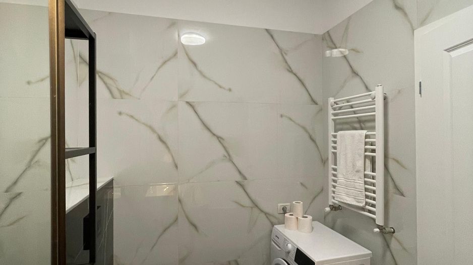 De Închiriat Apartament 2 Camere, Centrală, Parcare, Confort Urban - Poză 14