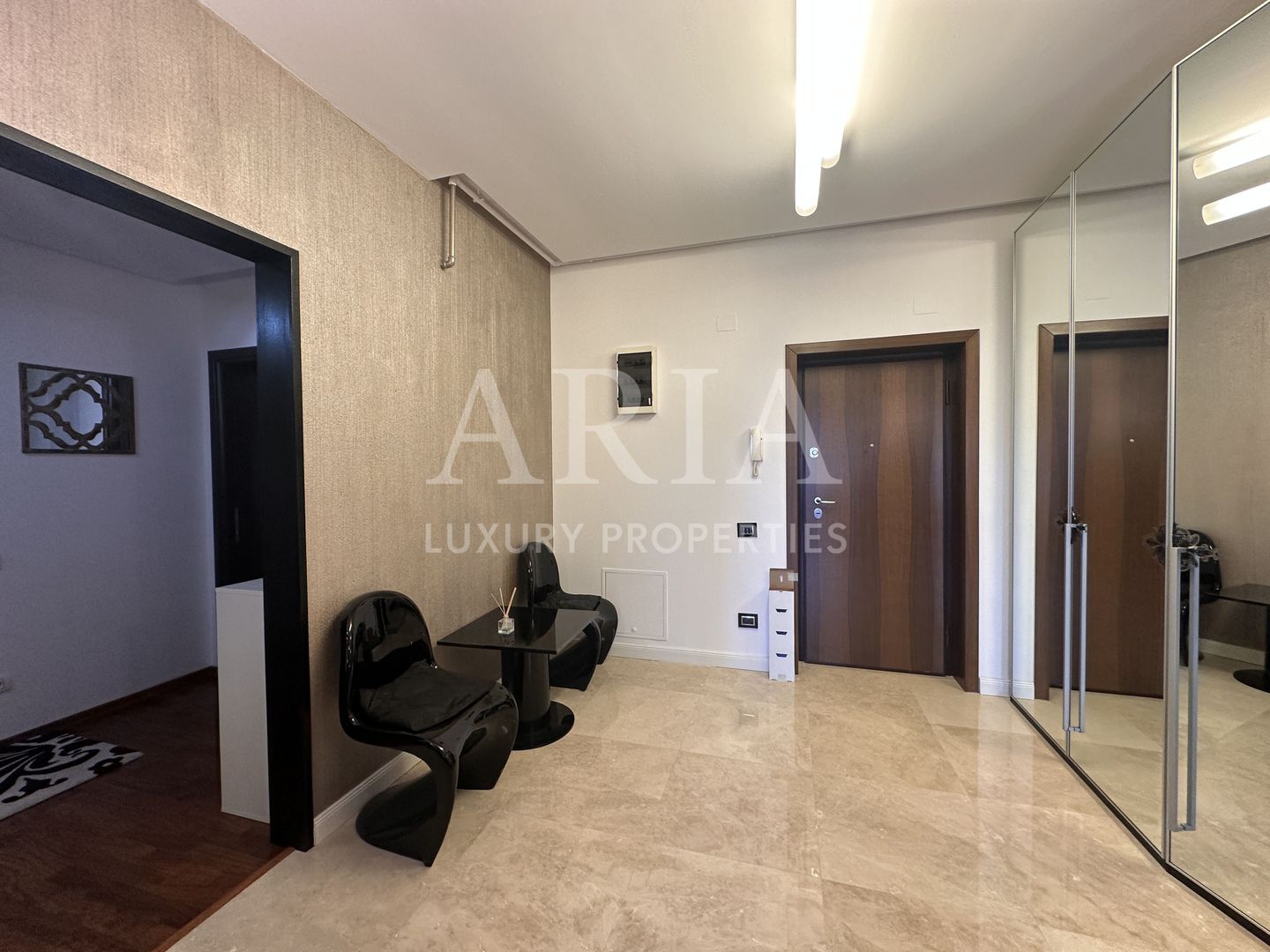 APARTAMENT 3 CAMERE HERASTRAU LUX - Poză 4