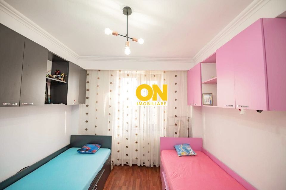 Apartament 3 camere, etaj 3, + boxa la subsol, ultracentral - Poză 10