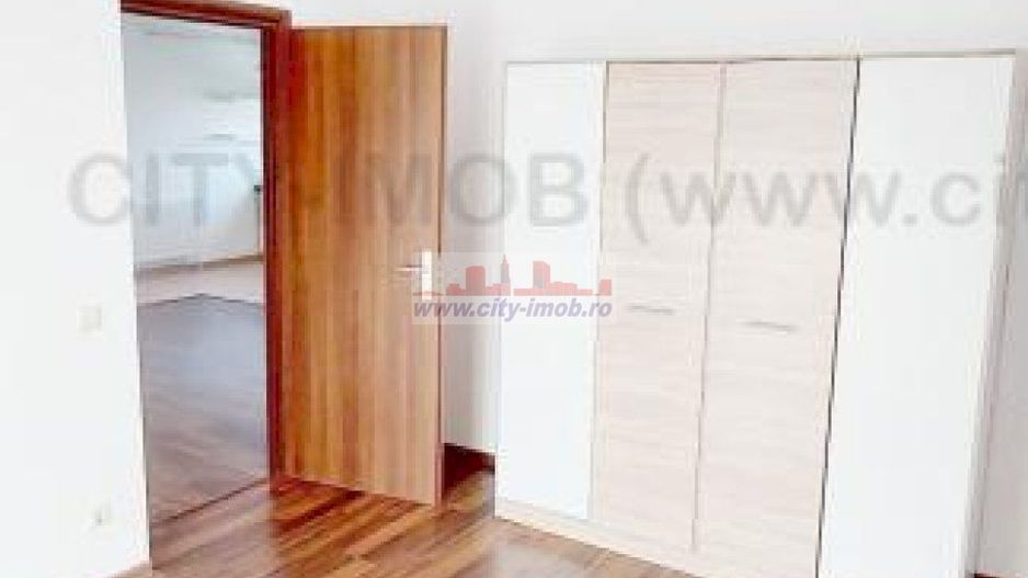 Vanzare  Apartament  trei  camere Baneasa cu terasa de 50 mp - Poză 19