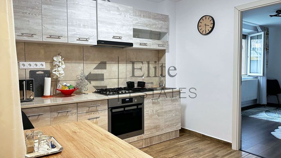 Apartament 2 camere decomandate ultracentral in Oradea - Poză 4