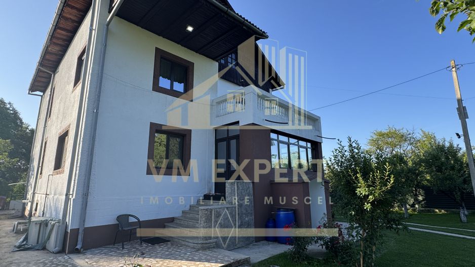 VILA S+P+E-306 MP, TEREN 2078 MP, CAMPULUNG - Poză 56