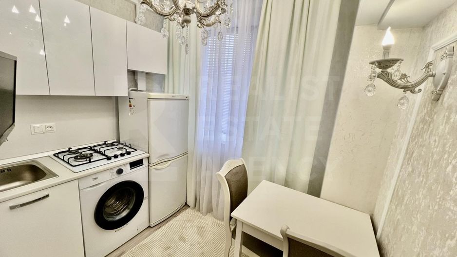 Vânzare, apartament, 2 camere, strada Alexandru Marinescu, Buiucani - Poză 1