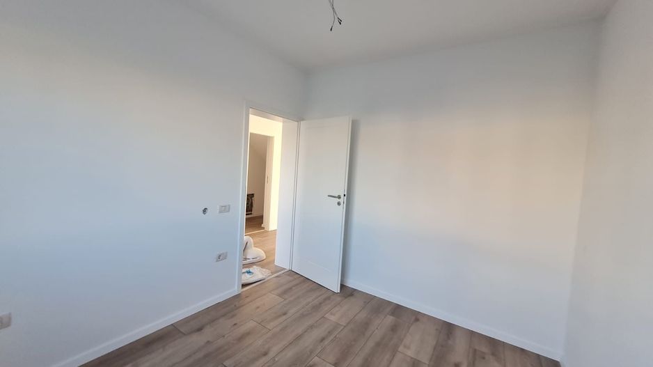 Duplex cochet în Ghiroda - Poză 6