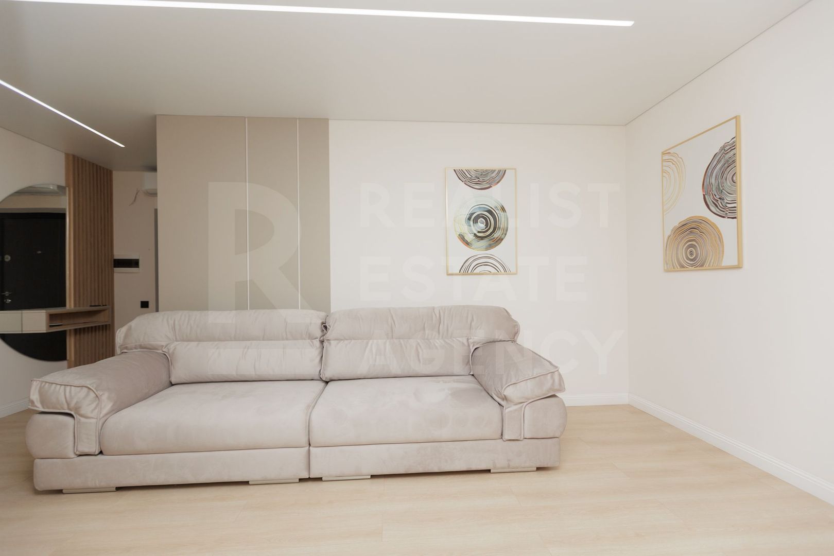 Vânzare, apartament, 3 camere, str. Vasile Lupu, Buiucani - Poză 1