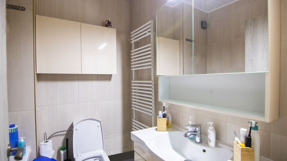 Exigent Plaza 3 cam., 2 bai, mobilat utilat, boxa subsol, comision 0% - Poză 10