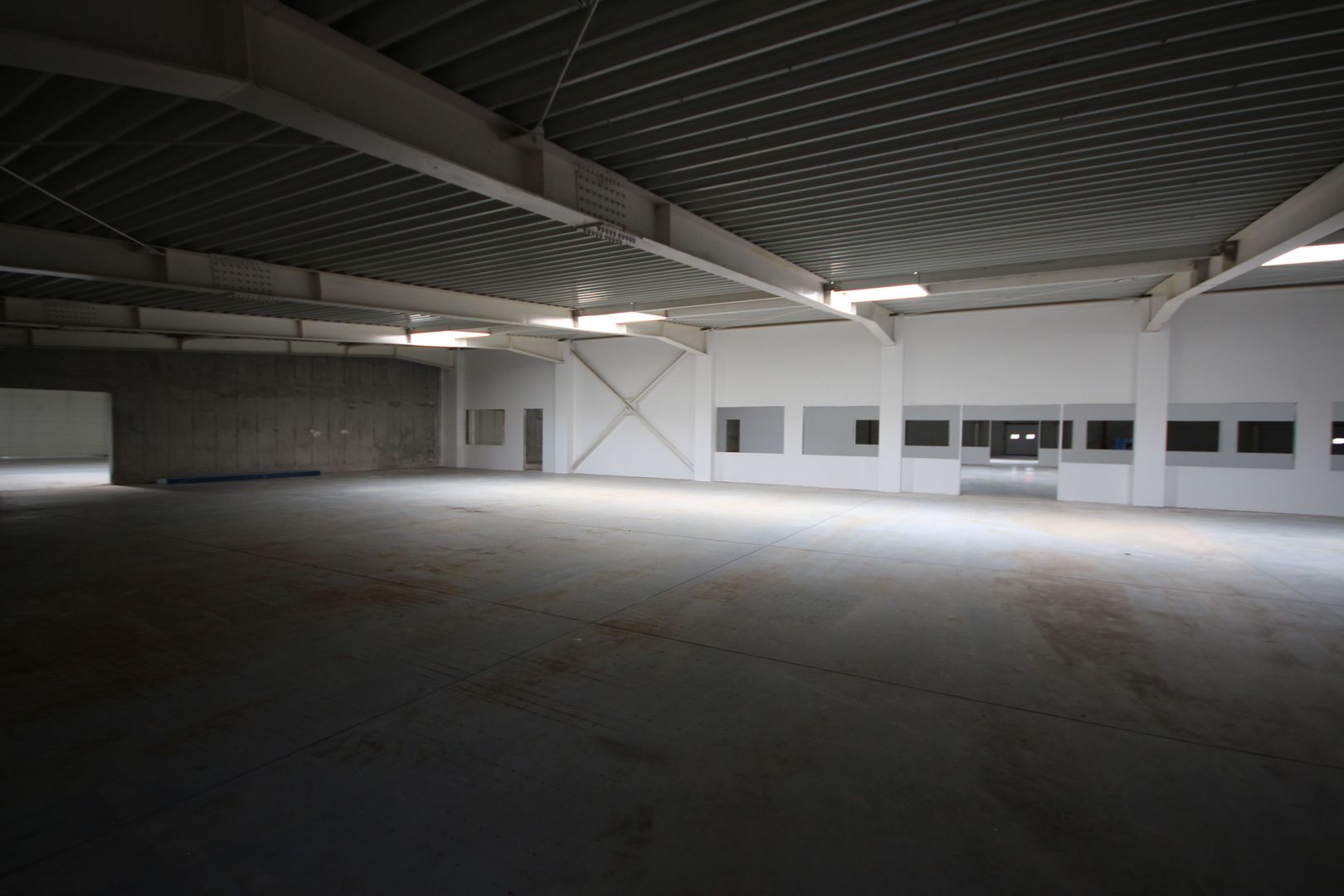 Hala industriala de 4.560 mp - Poză 10