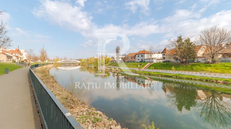 Casa cu 3 camere  | Ultracentral | Oradea - Poză 23