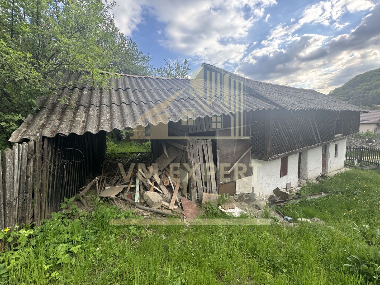 TEREN INTRAVILAN 7018 MP CAMPULUNG - Poză 9