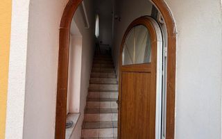 Pozitie excelenta. Mobilat si utilat. Parcare acoperita - Poză 12