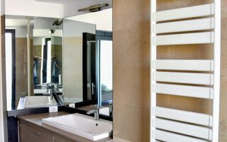 BRASADAS închiriază Ap 4 cam GARAJ Et 3,4/5 ROMANA. - Poză 12