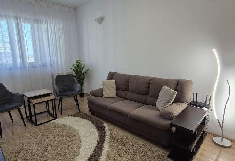 Apartament 2 camere, bloc nou, AC , etaj 8/10, zona Pod Constanta - Poză 3
