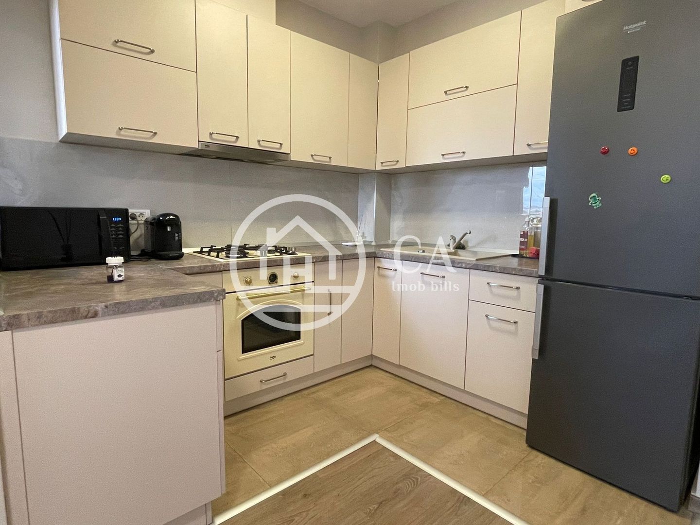 Apartament de închiriat cu 2 camere în WEST RESIDENCE, Oradea - Poză 5