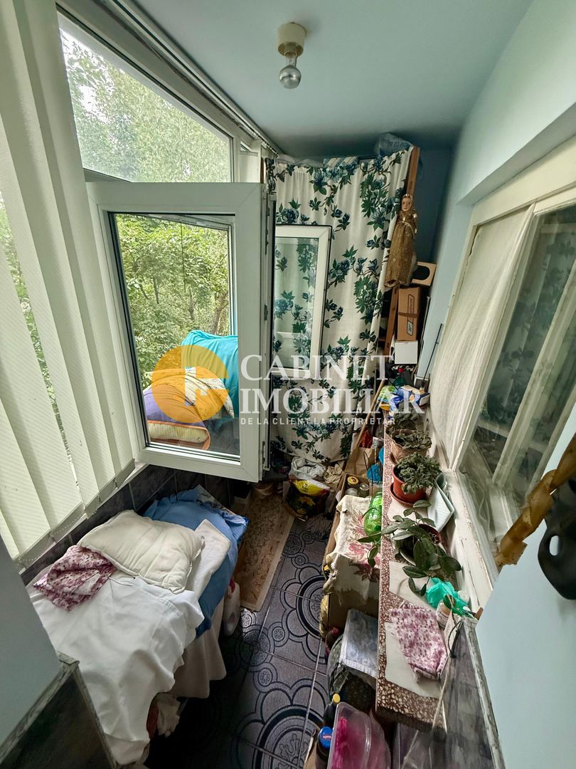 Apartament cu 3 Camere, 2 Bai - Etaj 3 - Zona Podu Ros - Poză 11