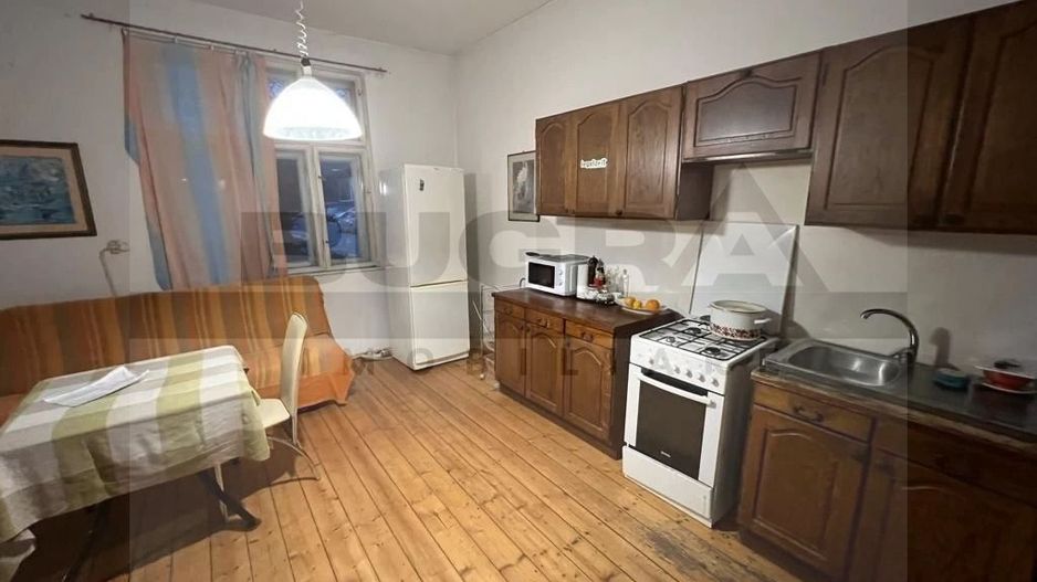 Casa cu 3 camere de vanzare, Andrei Muresanu - Poză 3