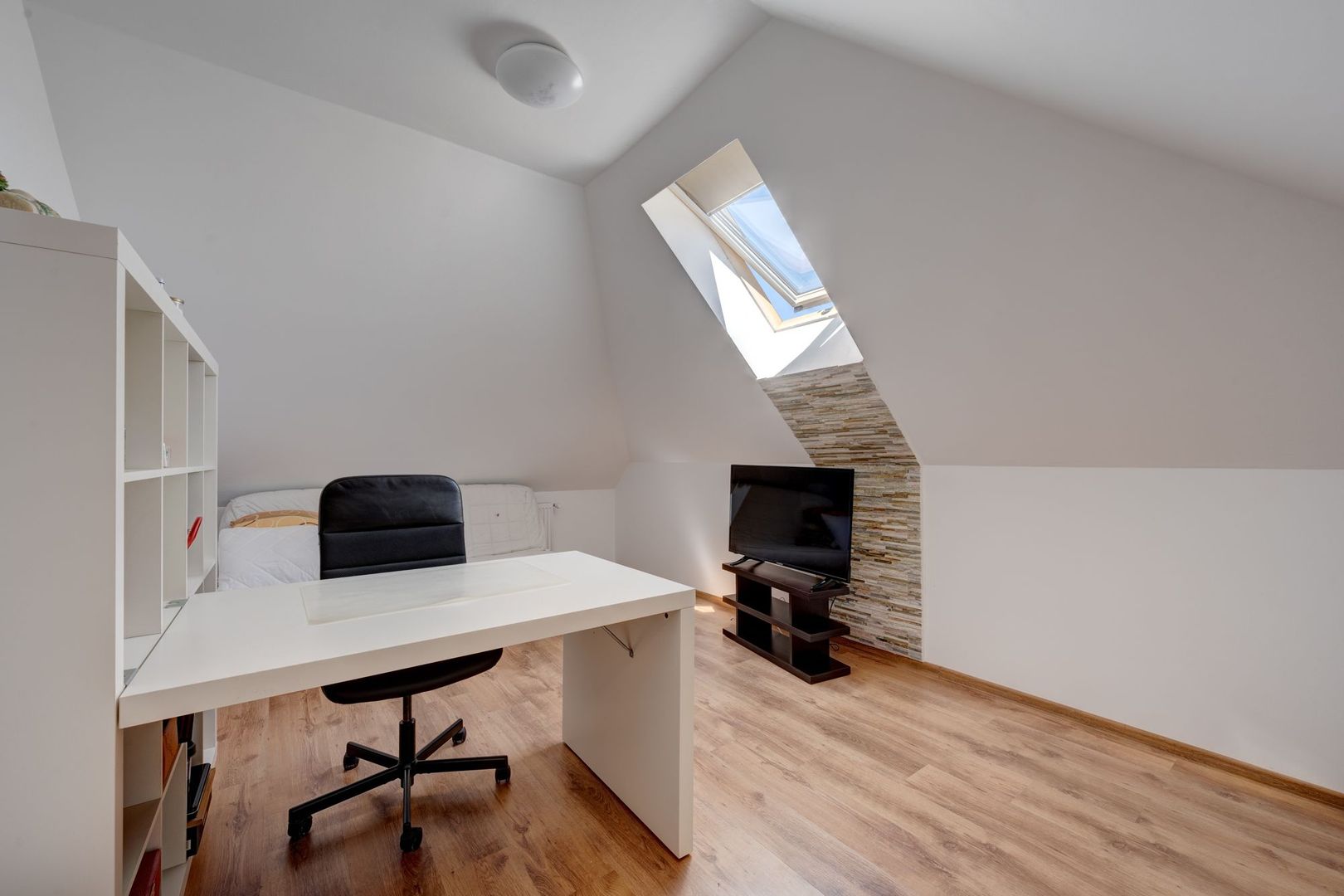 Vila Individuala Voluntari Pipera - Matei Millo - LOT 360 MP  P+1E+POD - Poză 15