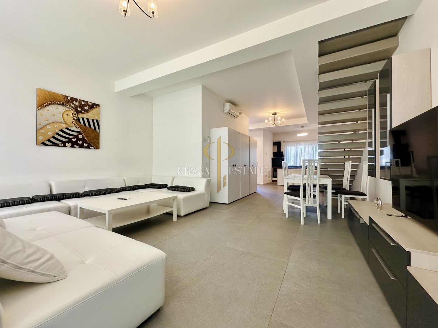 Casă modernă P+1E de închiriat – Lipovei, mobilată și utilată - Poză 1