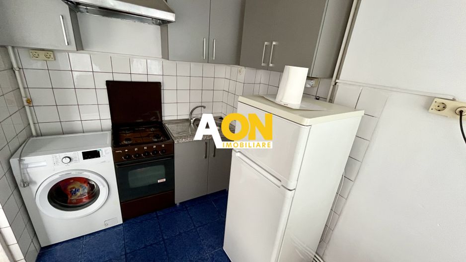 Garsonieră, Etaj 2, Bloc cu Lift, Zona Hotel Cetate - Poză 3