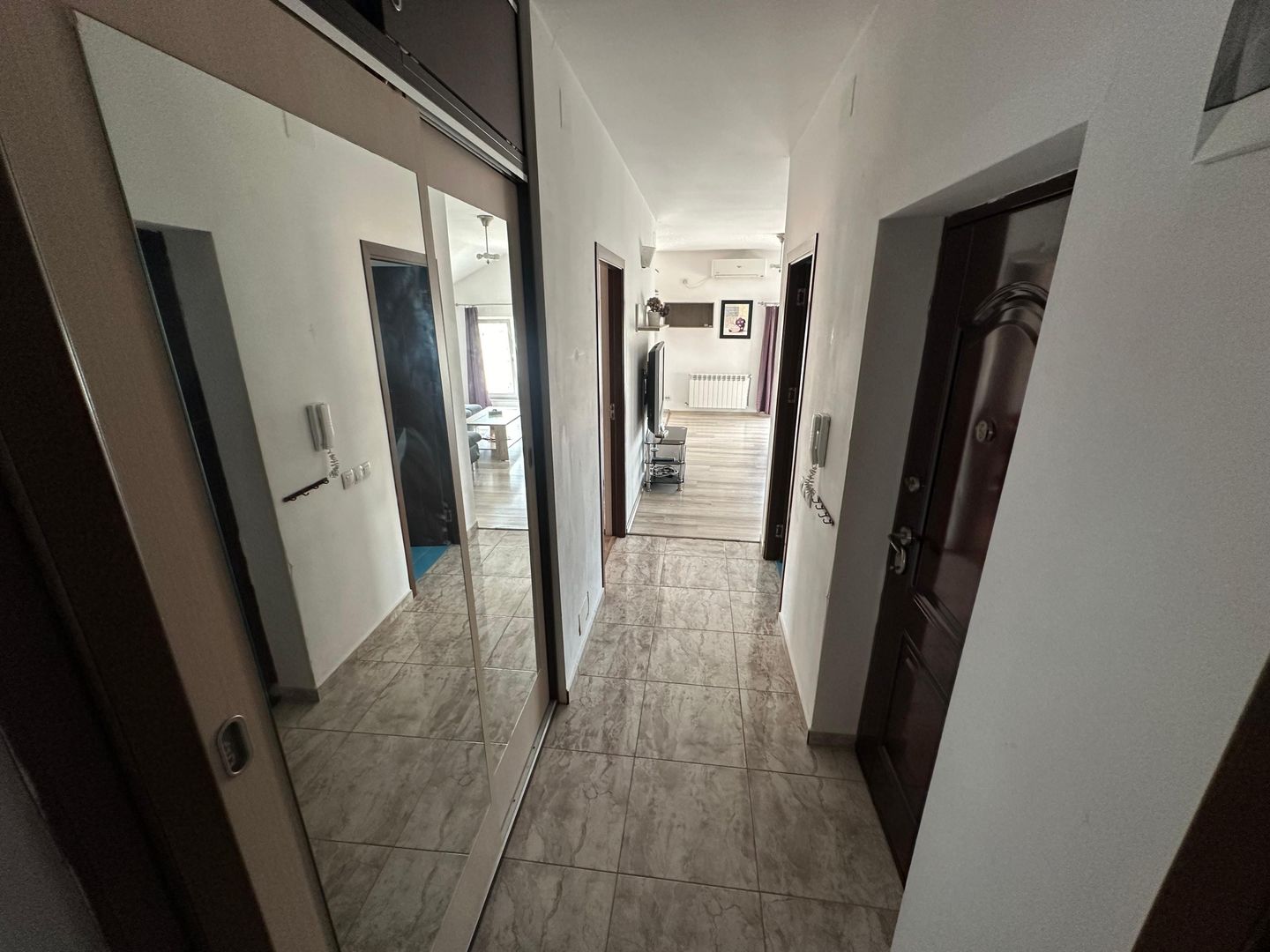 De vanzare! Apartament frumos și spatios in Zorilor - Poză 7
