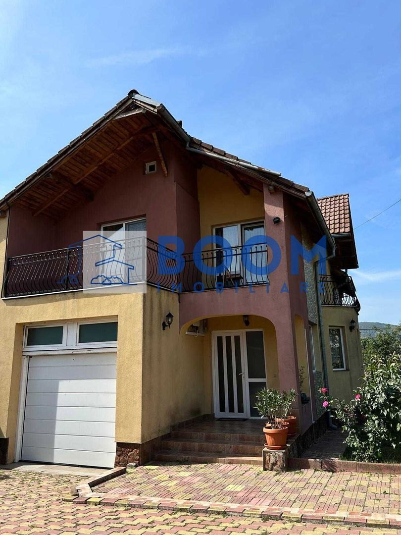 Casa de vanzare | Zona Straubing | Panouri fotovoltaice | 2 centrale | - Poză 1