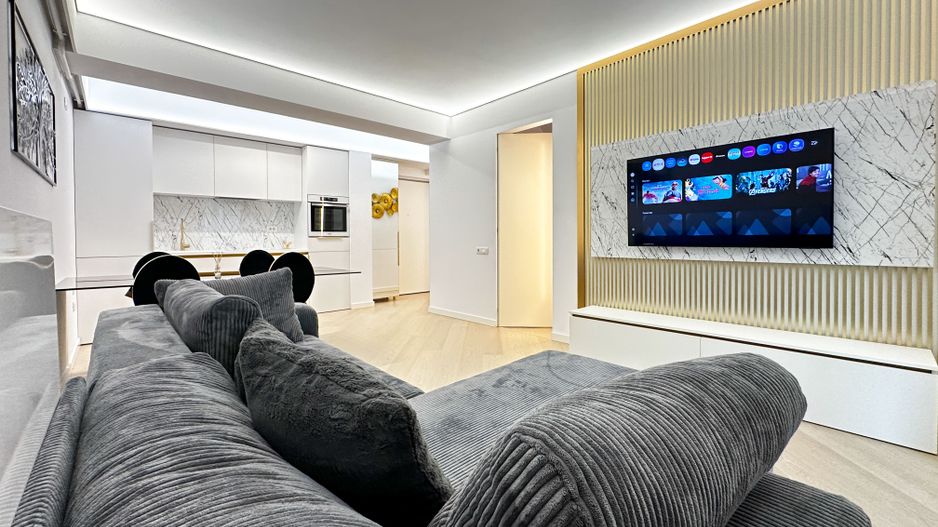 Prima Inchiriere I Apartament 2 camere I Designer I Terasă 10 mp - Poză 1